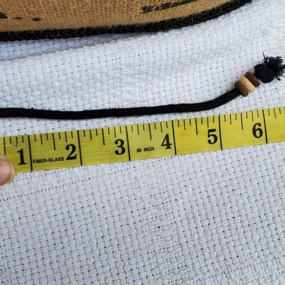 Puka‎ shell hand crafted belt S.M NWOT